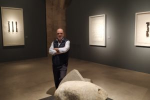El escultor burgalés Alberto Bañuelos presenta 19 obras en Cruce de culturas en la Catedral de Burgos