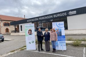 Donación del Grupo Futamura a la Asociación Parkinson Burgos