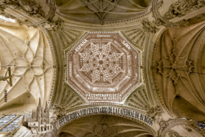 Correos presenta en Burgos el sello dedicado al VIII Centenario de la Catedral