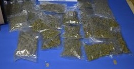 La Policía Local detiene a un joven de 24 años que portaba medio kilo de marihuana en su vehículo