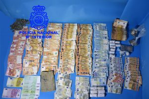 La Policía Nacional desarticula otro ‘punto negro’ de tráfico de drogas al detener en Burgos a dos personas