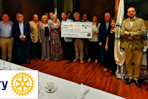 Rotary Club de Burgos renueva con 30 mil euros su compromiso con la Asociación de ELA