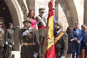 Burgos acoge en la Plaza del Rey San Fernando un Acto de Jura de Bandera para Personal Civil