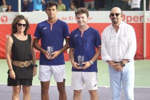 Título de dobles en el ATP CHALLENGUER del Espinar junto con Iñaki Montes de la Torre