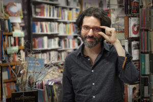 Círculo Creativo trae a Burgos este miércoles al poeta y escritor Andrés Neuman, que presenta a los lectores ‘Umbilical’