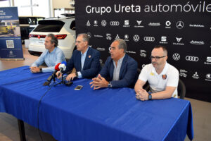 Presentación oficial del Grupo Ureta Tizona Burgos en Ural Motor