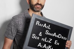 El escritor Rafael Santandreu presenta en el MEH su libro Ser feliz en Alaska