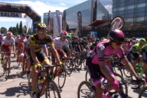 SODEBUR patrocina la Vuelta a España para promocionar la provincia como destino turístico y gastronómico.