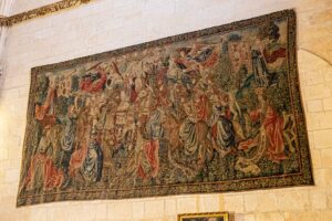 La Fundación VIII Centenario de la Catedral. Burgos 2021 restaurará y limpiará dos tapices flamencos de la Seo por 80.000 euros