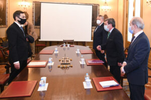 El embajador de Azerbaiyán Anar Maharramov visita la Diputación Provincial