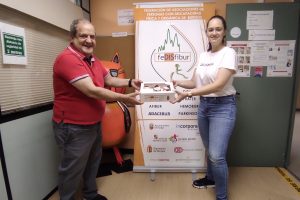 Fedisfibur firma un convenio de colaboración con el obrador de pastelería BYPAT20 para captación de fondos en beneficio de las personas con discapacidad burgalesas