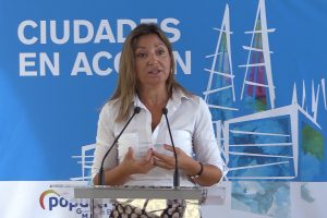 Carolina Blasco plantea un nuevo edificio sociosanitario para asociaciones en el Hospital Militar