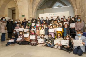 La Catedral de Burgos expone los mejores dibujos del Concurso Internacional de Pintura Infantil ‘Pinta la Catedral de Burgos’