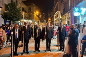 Diputación y Ayuntamiento participan en la procesión de la Sangre de Cristo y la Virgen de la Consolación de Málaga