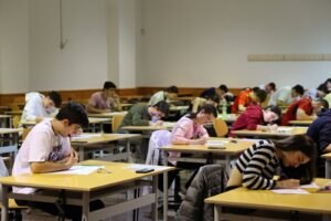 El 98,18% de estudiantes supera la EBAU en el distrito de Burgos