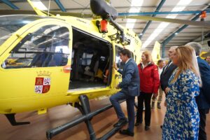 La Junta incorpora a su operativo de Protección Civil y Emergencias por primera vez en España el modelo de helicóptero más avanzado para rescates